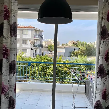 Universal By #paphos4u Appartement *